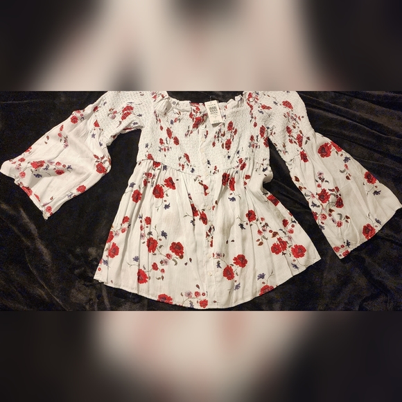 Torrid. Flower Stripped Long Sleeve Modal Offshoulder shirt. Size 18/20. NWT. - Picture 2 of 7